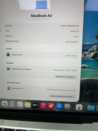 Apple MacBook Air (2025) 13.6" Retina, Chip#9DKM2Y