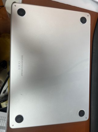 Apple MacBook Air (2025) 13.6" Retina, Chip#9DKM2Y