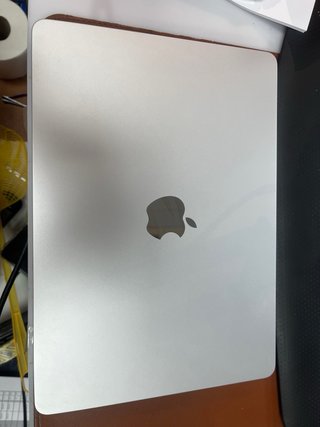 Apple MacBook Air (2025) 13.6" Retina, Chip#9DKM2Y