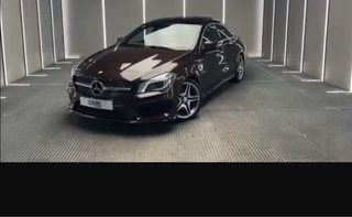Mercedes-Benz Clase CLA interesado paso vídeo
