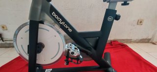 Bicicleta Spinning Bodytone DS16