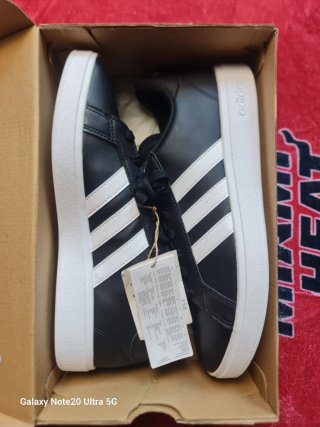 Zapatillas adidas  talla 44