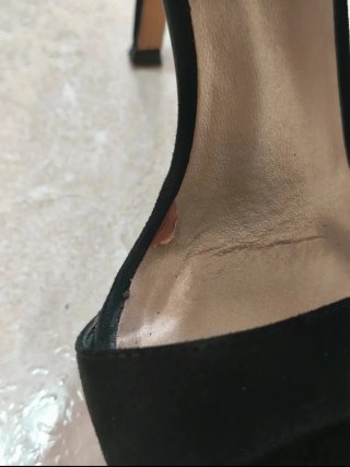 Sandalias de tacón negras con tiras