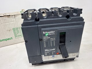 Interruptor Schneider Electric NSX100-250