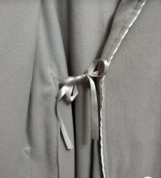 Bata de casa gris