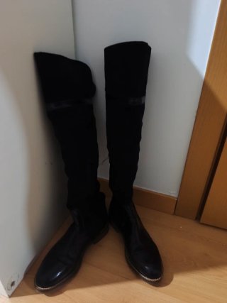 Botas altas de ante y piel