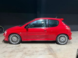 Peugeot 206 2.0 16v RC