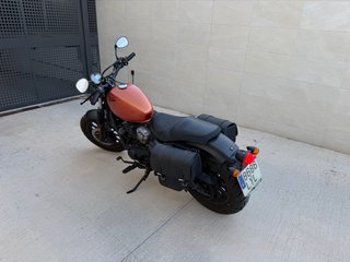 Hyosung GV 125 S Naranja 7700km