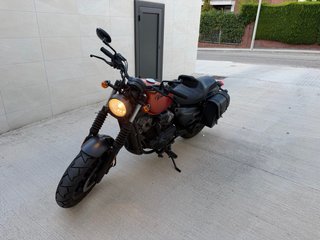Hyosung GV 125 S Naranja 7700km