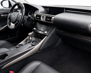 Lexus IS 2013
