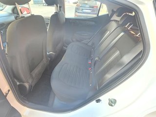 Hyundai i10 1.0 MPI 49 kW