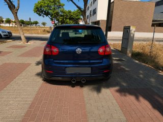 Volkswagen Golf 2004