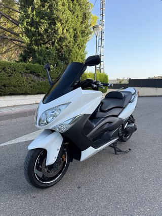 YAMAHA TMAX 2013
