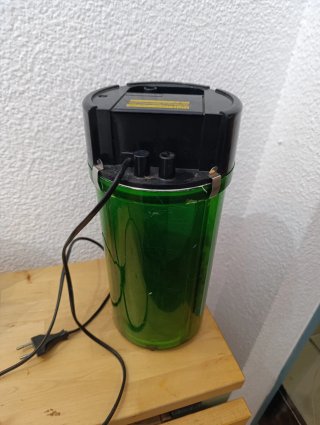 Bomba para acuario verde