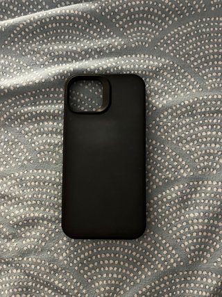 Funda iPhone 13 Negra Transparente