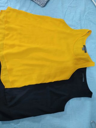 Regalo camisas M Mostaza y Negro