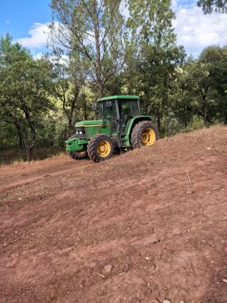 Tractor John Deere
