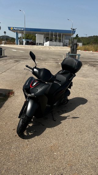 Honda SH 125 Sport 2026 Negra - 1.000 Km