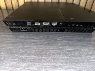 PS4 725GB Negra + 2 Mandos y 10 Juegos