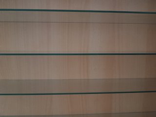 VITRINA EXPOSITORA DE MADERA Y CRISTAL