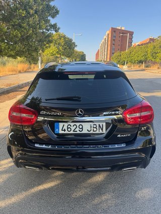 MERCEDES GLA 220D AMG 4MATIC