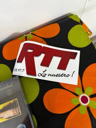 CDs y Pegatinas RTT Radio Tele-Taxi