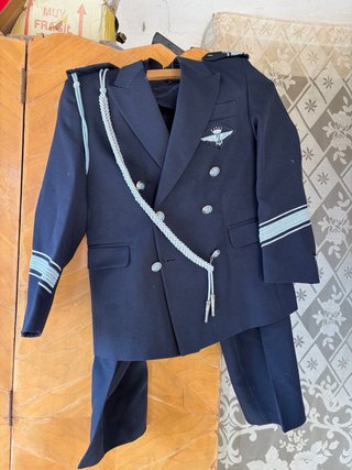 Uniforme militar azul marino