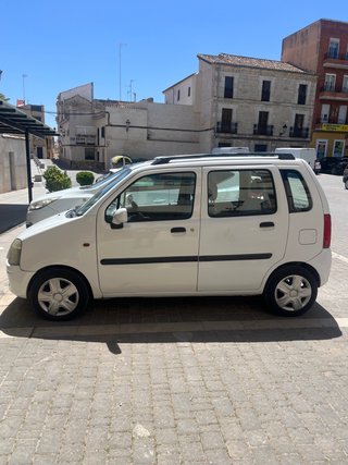 Opel Agila 2002