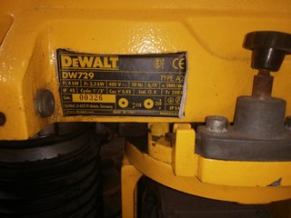 Sierra Radial DeWalt DW729