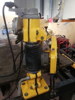 Sierra Radial DeWalt DW729