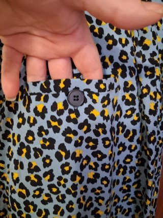Pantaloni donna fantasia leopardata
