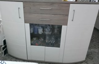 Mueble aparador moderno blanco y madera