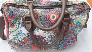 Bolso Desigual Multicolor con Lentejuelas