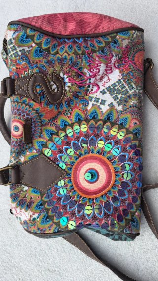 Bolso Desigual Multicolor con Lentejuelas