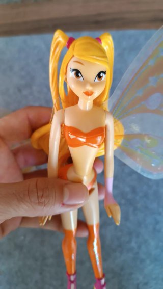Bambola Winx Stella ala rotta