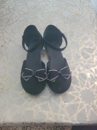 Sandalias niña lazo brillante