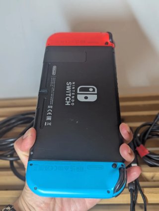 Nintendo Switch Azul y Rojo