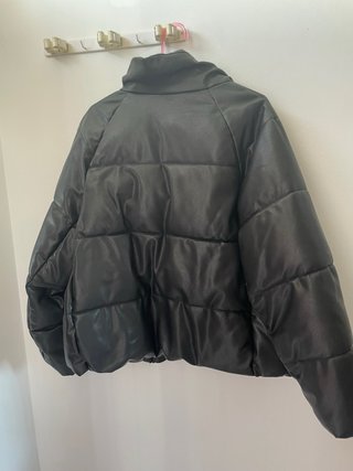 Chaquetón H&M Piel Negro