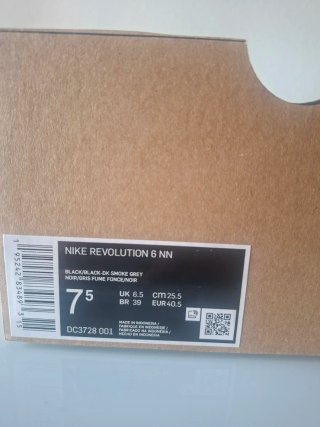 Zapatillas Nike Revolution 6 Talla 40.5