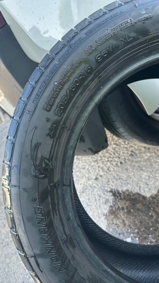 Nankang 205/60R16 96V Neumáticos
