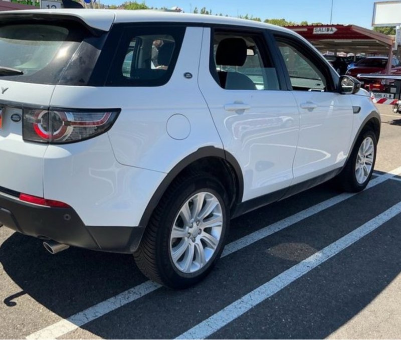 Land Rover Discovery Sport 2019 - foto 1