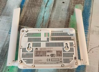 Router Huawei OptiXstar