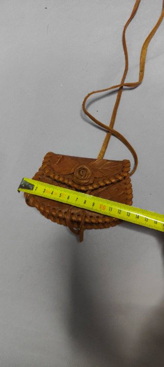 Bolso y cartera de cuero de Cuba