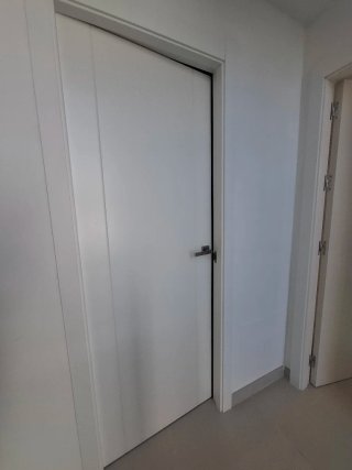 6 Puertas Interiores Blancas con marcos.