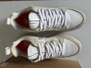Zapatillas Veja Hombre Beige y Blanco