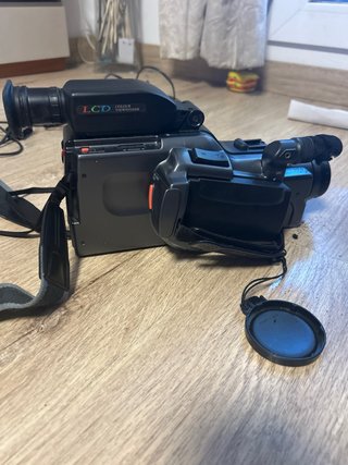 Videocámara VHS-C Sharp VL-C8000S