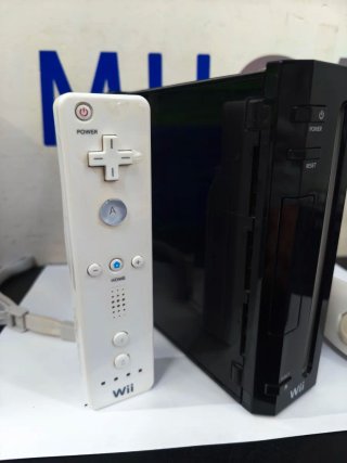 Nintendo Wii Negra 1 Año Garantía