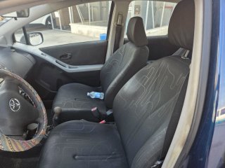 Toyota Yaris 2009