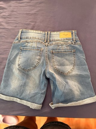 Pantalón corto vaquero mujer