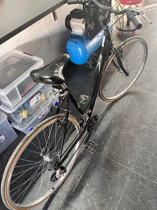 Bicicleta Paseo BH ACWRO Negra